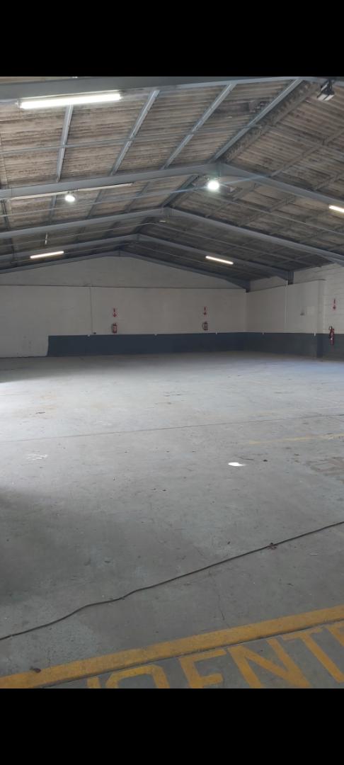 To Let Commercial Property for Rent in Sidwell Eastern Cape